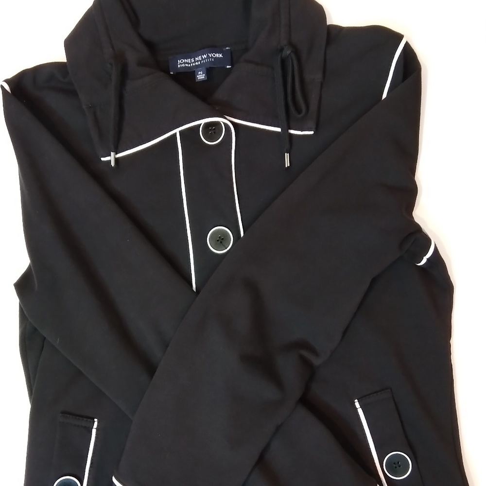 Jones New York Signature jacket large buttons